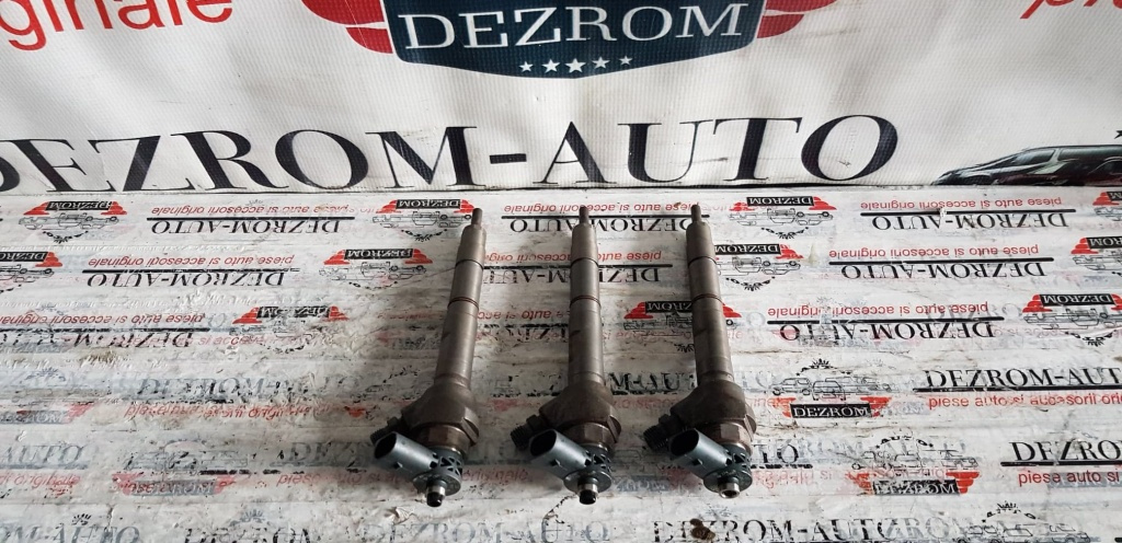 Injector VW Crafter 2.0 TDI 114 CP CSLB cod 03l130277j