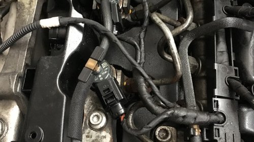 Injector VW CRAFTER 2.0tdi euro 5 an 2013