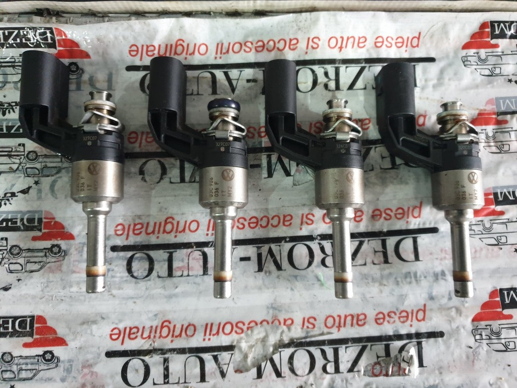 Injector VW Eos 1.4 TSI 122 cai motor CA