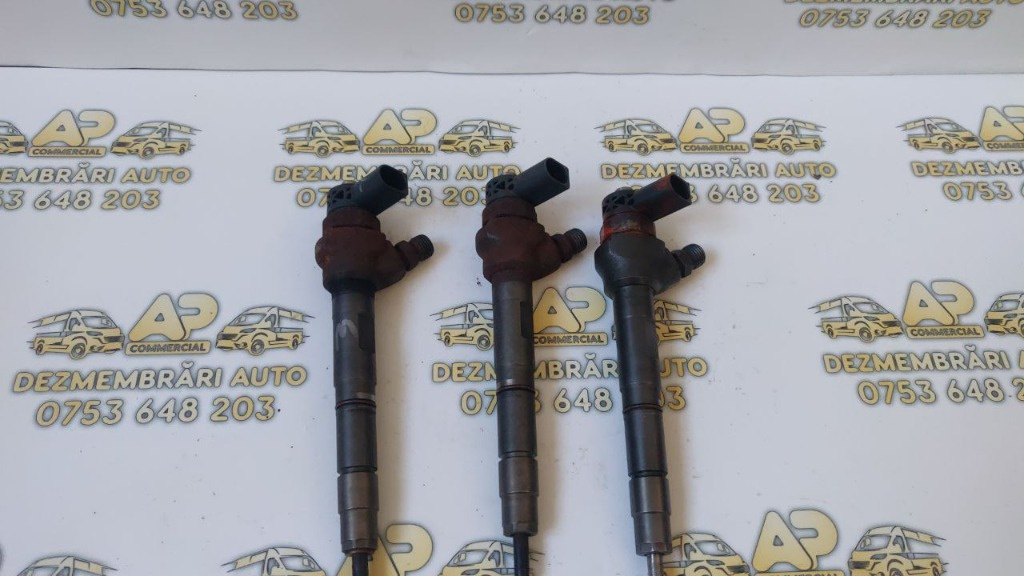 Injector VW Eos (1F7, 1F8) 2.0 TDI cod : 0445110369