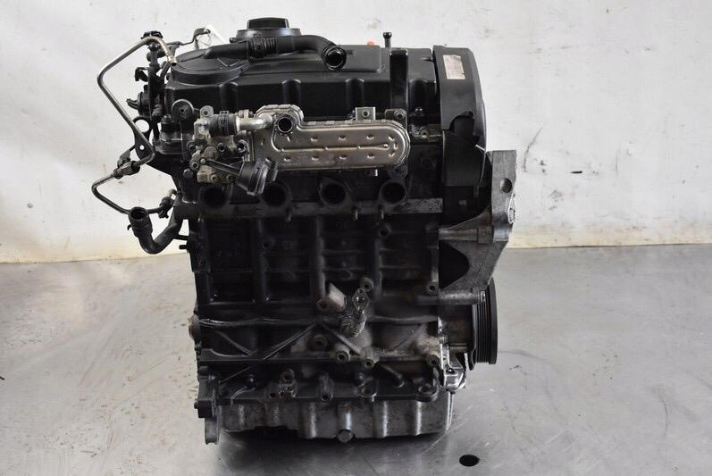 Injector VW Eos 2.0 tdi Cod Motor BKP