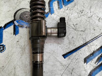 Injector VW Passat B6, 2.0 TDi, 140 CP, BKP, cod injector: 03G130073S