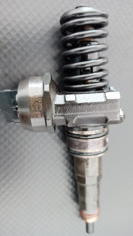 Injector , VW Passat B6 , 2.0 TDI , 2005