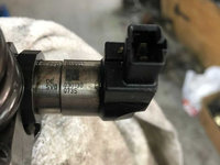 Injector VW Passat B6 2.0 TDI BKP 03G 130 073 S / 03G130073S