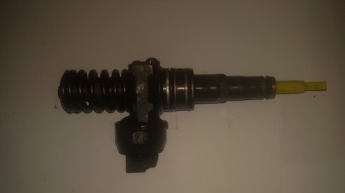 Injector VW Touareg 2.5 si 5000 v10