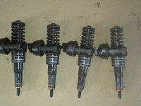 Injector VW Touran, 1.9 TDI, Cod motor: BLS, Cod piesa: 0414720313/CS