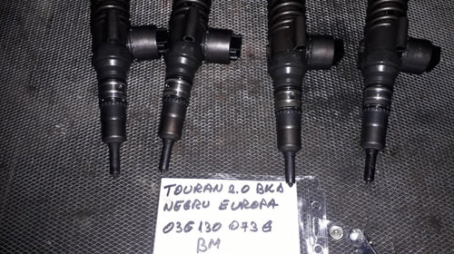 Injector VW Touran, negru, volan stanga, 2.0BKD 03G130073G