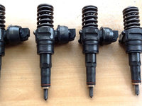 Injector VW Transporter T5 Bus (7HB, 7HJ) 1.9 TDI 85 CP cod: 038130073AG