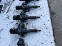 Injector VW Transporter T5 Caravelle 2.5 tdi 174 cp AXE cod 0414720228