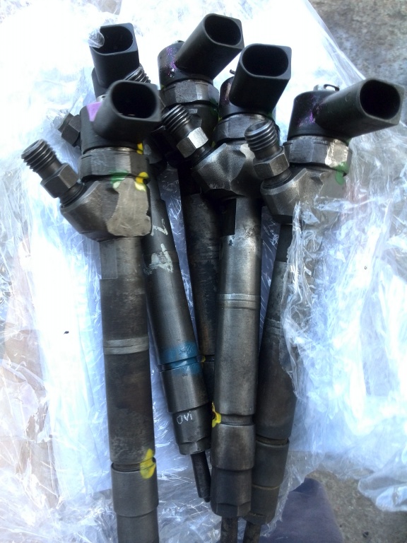 Injector1 Injectoare sprinter 2.2 CDI 2.