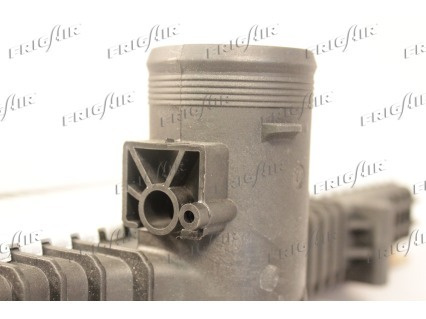 Intercooler compresor # Volvo V70 2.4 mk ii [sw] t5 benzina 260cp/191kw B 5244 T5 2004 2005 2006 2007 # 0711 3031 # FRIGAIR