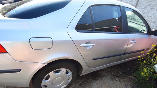 Intercooler Renault Laguna 2 2005 sedan 1.9