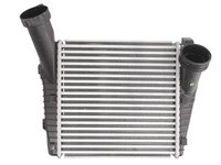 INTERCOOLER stanga pentru Audi Q7 , VW Touareg , Porsche Cayenne