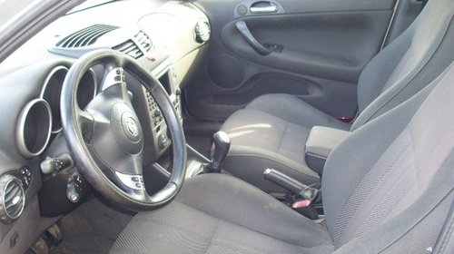 Interior Alfa Romeo 147