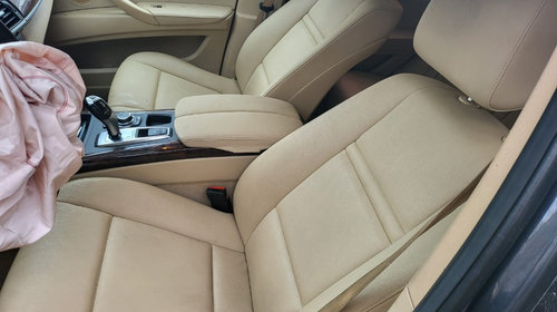 Interior BMW E70 X5 2011