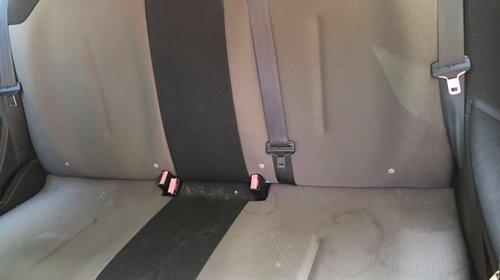 Interior Citroen c4 Banchete spate si scaune.