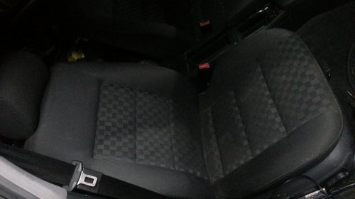 Interior complet Audi A6 C5 2003 scaune fata si tapiterie plafon-usi