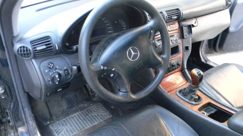 Interior Complet Mercedes-Benz C-CLASS (W203) 2000 - 2007 Motorina