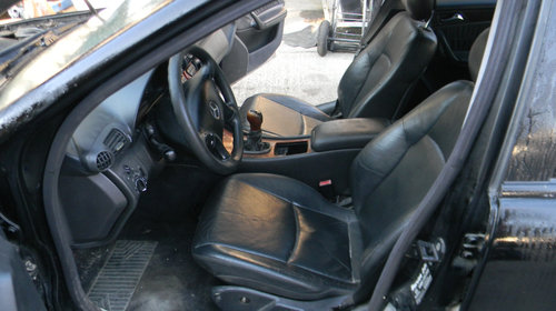 Interior Complet Mercedes-Benz C-CLASS (W203)