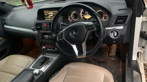 Interior complet Mercedes E-Class C207 2012 Decapotabila coupe Diesel