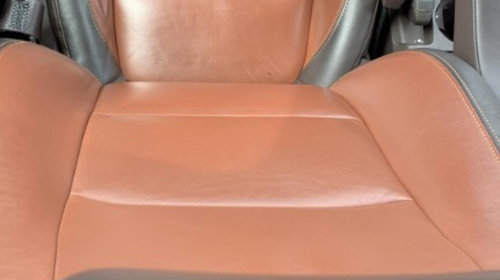 Interior complet Opel Mokka X 2013 MONOVOLUM 1.7 CDTI - Sport. Piele bicolora. Incalzire in scaune