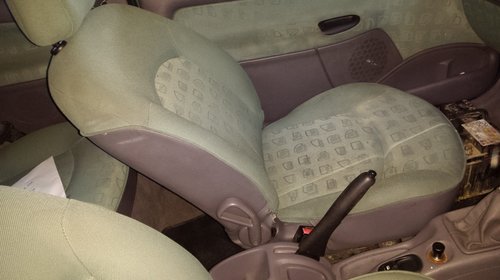 Interior complet peugeot 206 coupe 2002