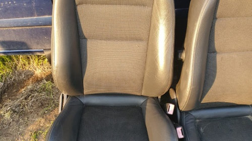 Interior complet piele-textil Opel Astra H 2007 hatchback 5 portiere