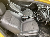 Interior complet semi piele Opel Astra J GTC coupe scaune bancheta