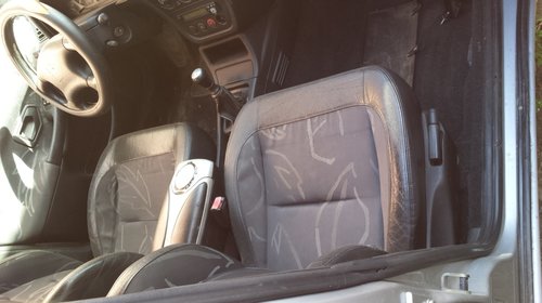 Interior peugeot 306 an 2001 break complet