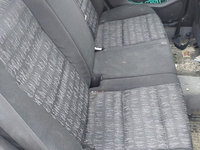 Interior Peugeot 307 2003 1.4 HDI Diesel Cod Motor 8HZ(DV4TD) 68CP/50KW