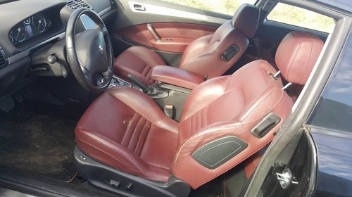 Interior Peugeot 407 coupe din piele