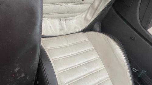 Interior piele alb cu vișiniu Vw Passat CC Facelift 2012