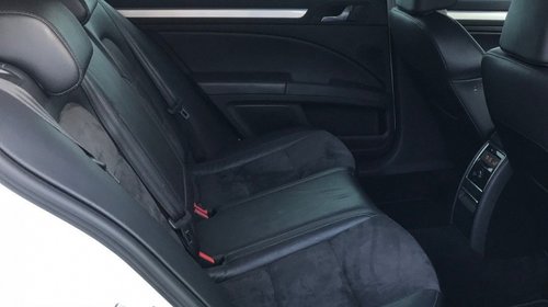 Interior Piele Alcantara Skoda Superb 2