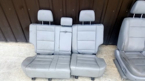 Interior Piele Electric Kia Sorento 2002-2008