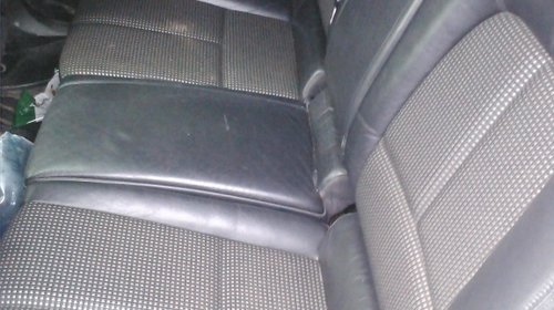 Interior piele partiala peugeot 407 berlina si combi