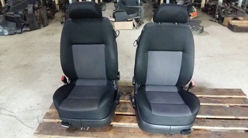 Interior (scaune, banchete), VW Golf 4 (2 usi