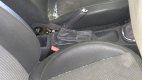 Interior scaune piele semipiele Opel Corsa D 