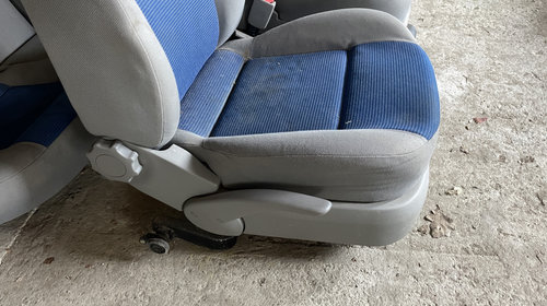 Interior Scaune si bancheta cu airbag si incalzire Volkswagen Golf 4 Break 16V 55kW 1.4 benzina 1997-2005