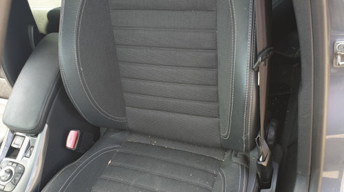 Interior Semi Piele Textil Fara Incalzire Scaun Scaune Fata Stanga Dreapta si Bancheta cu Spatar Renault Laguna 3 Break Grandtour 2007 - 2015
