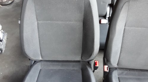 Interior textil mitsubishi l200 2.5 d di-d 4d56u 2004-2015