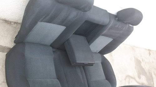 Interior Volkswagen Golf 4 ( scaune si banchete )