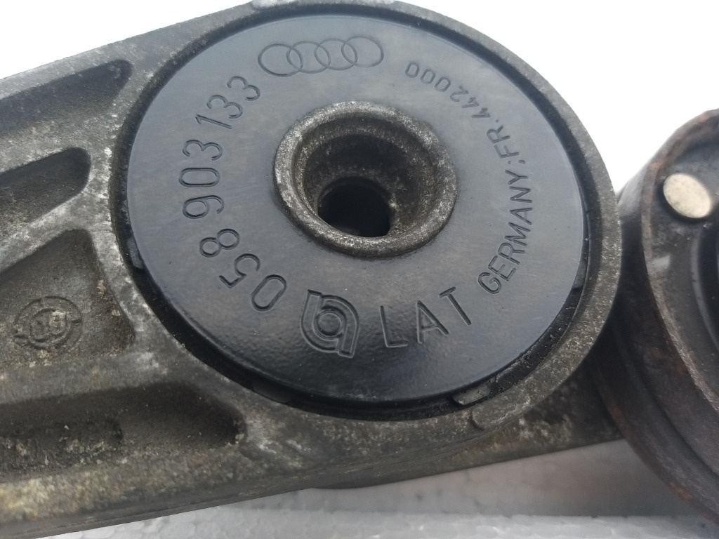 Intinzator alternator audi a4 b5 a3 8L a