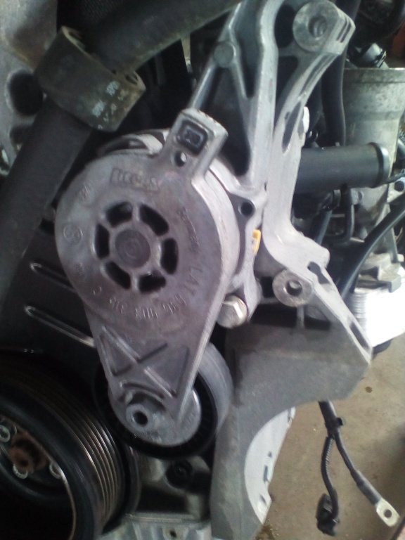 Intinzator curea accesorii Audi A3 8P 2.0 TDI