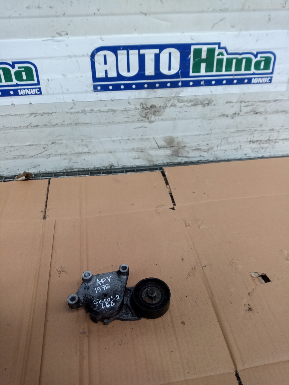 Intinzator curea accesorii motor APV1076 / 1.6 tdc