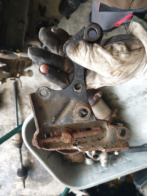 Intinzator Curea Accesorii Toyota Rav 4 