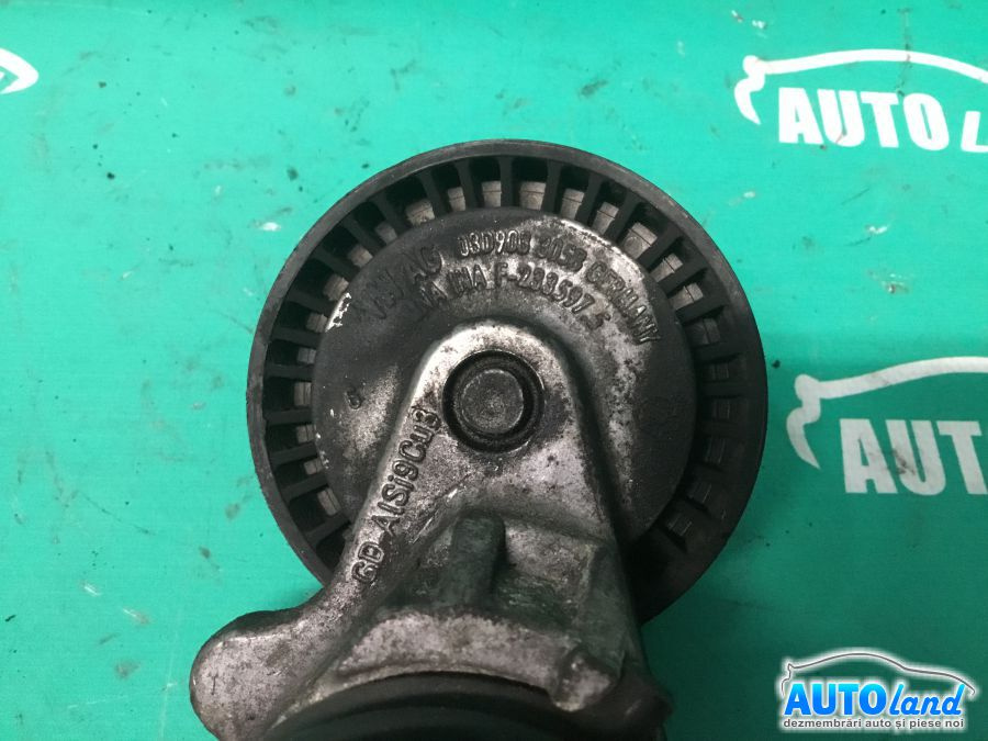 Intinzator Curea Alternator 03d9033058 1