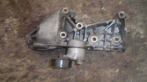 Intinzator curea renault megane 2 1.5 dci