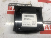 Intrare USB cu AUX Renault Megane 4: 280239684R