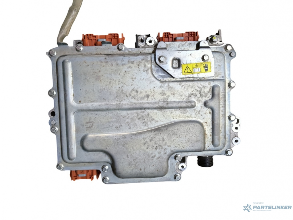 Invertor/transformator de tensiune DACIA