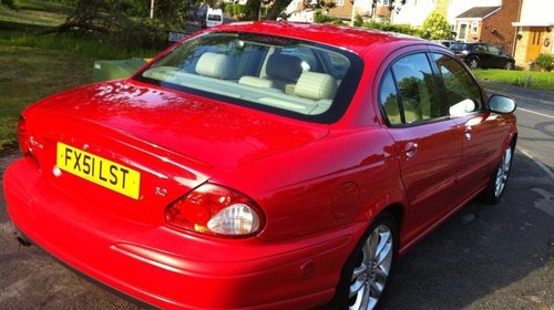 Jaguar x-type , 2,5 V6 , 3,0 V6 , cutie manuala sau automata.